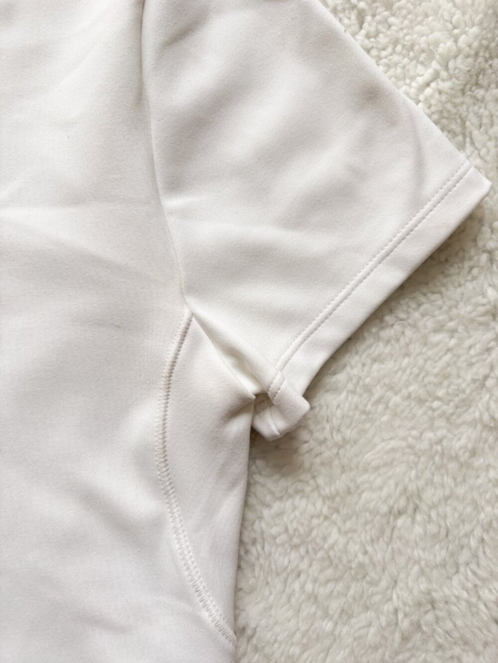 Nike One Dri-FIT Cropped Tee White M Fitted Athletic Top Workout Shirt - Picture 5 of 8